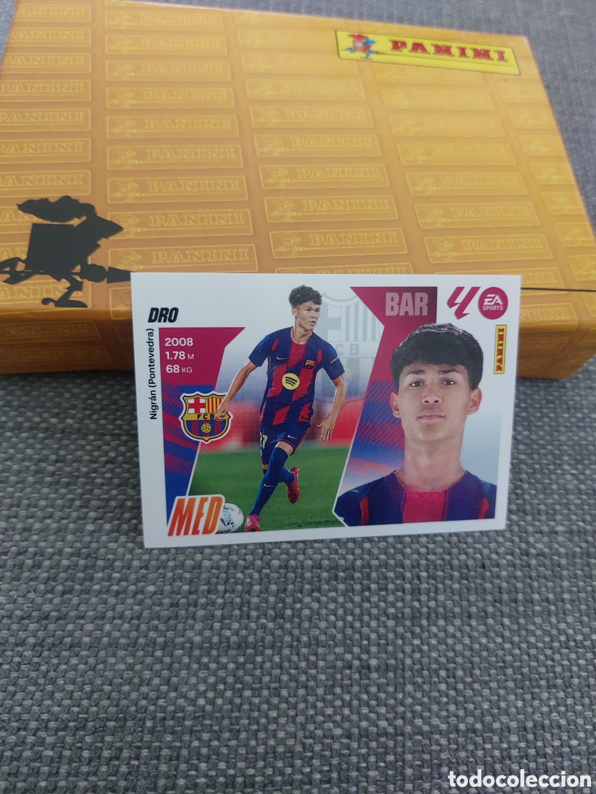 Cromos de f&uacute;tbol: 13 BIS 13BIS DRO BARCELONA ROOKIE PANINI LIGA ESTE 25 26 2025 2026