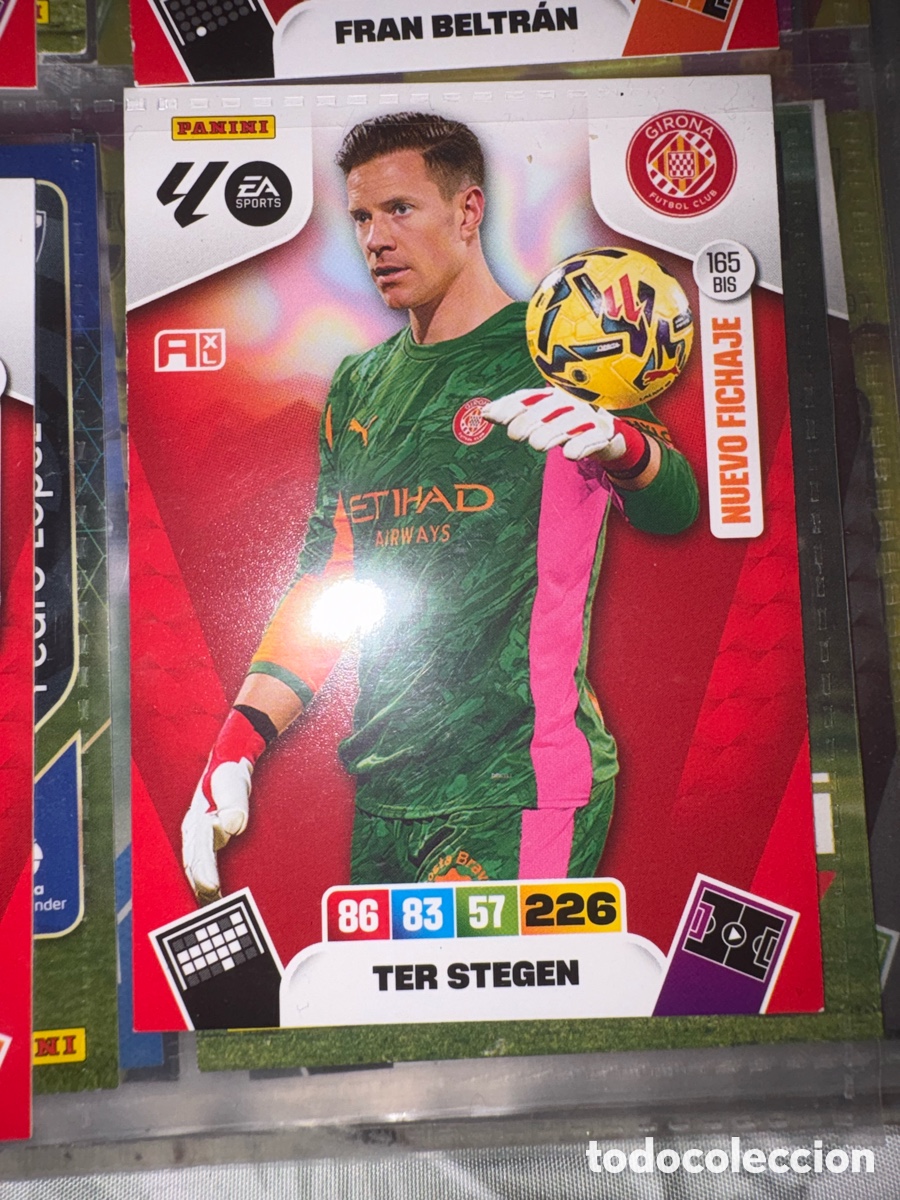 Cartes &agrave; collectionner de Football: Cromo Adrenalyn XL. 2025 2026. 25 26. Ter Stegen. Girona. N &ordm; 165 BIS. Nuevo Fichaje. sin activar