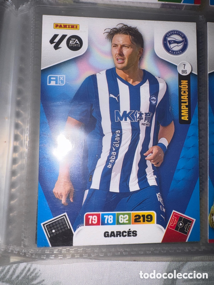 Cartes &agrave; collectionner de Football: L3 GARCES DEPORTIVO ALAVES 7 BIS AMPLIACION ADRENALYN XL LIGA 2025/2026 25 26 PANINI