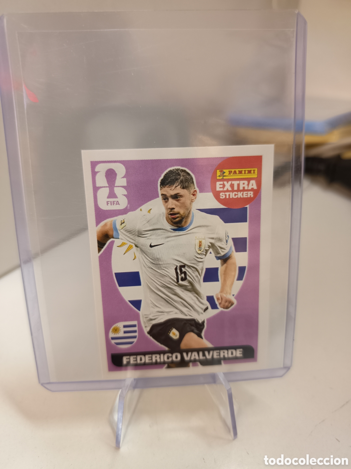 Cartes &agrave; collectionner de Football: FEDERICO VALVERDE URUGUAY EXTRA STICKER VIOLETA WORLD CUP 2026 PANINI MUNDIAL