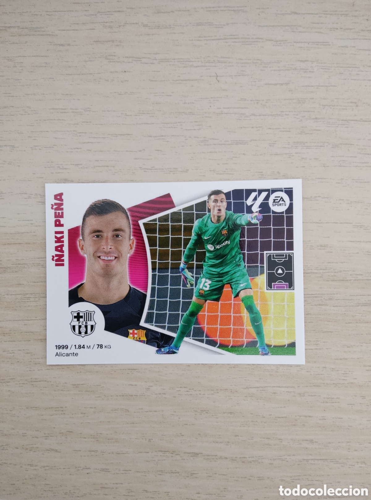 Cartes &agrave; collectionner de Football: 4 I&Ntilde;AKI PE&Ntilde;A BARCELONA LIGA ESTE 2024 2025