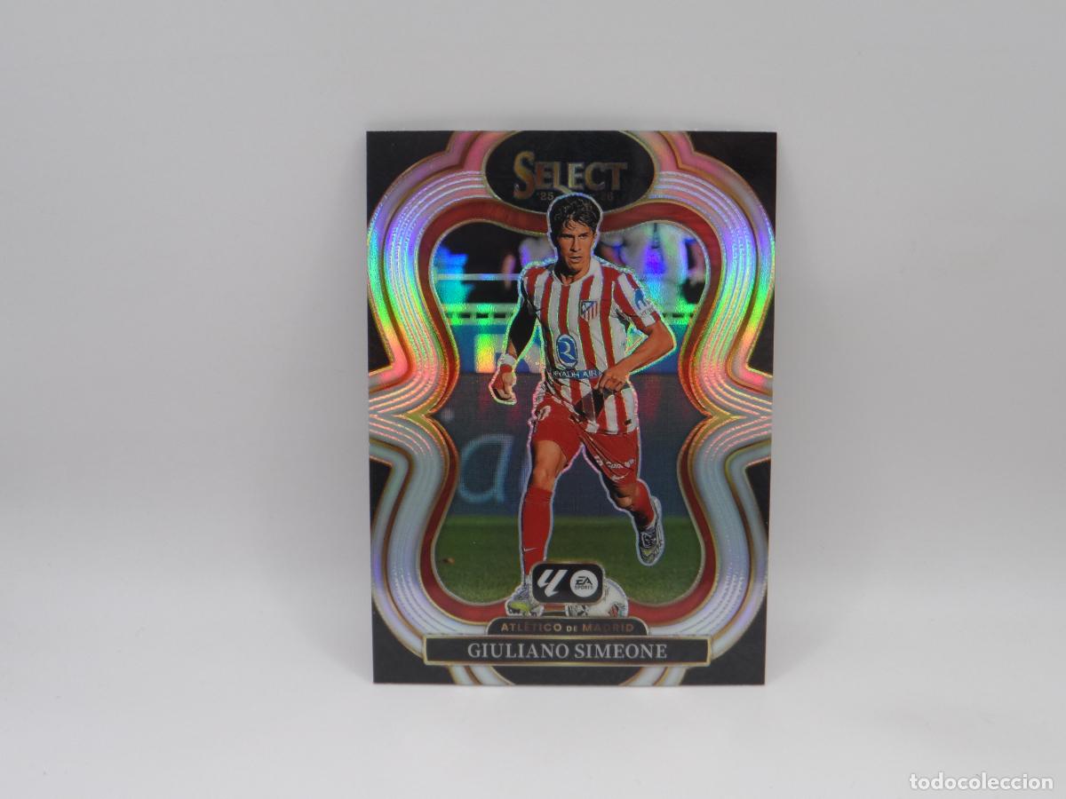 Cromos de f&uacute;tbol: 122 GIULIANO SIMEONE PARALELA SILVER ATLETICO DE MADRID PANINI SELECT 2025 2026 25 26
