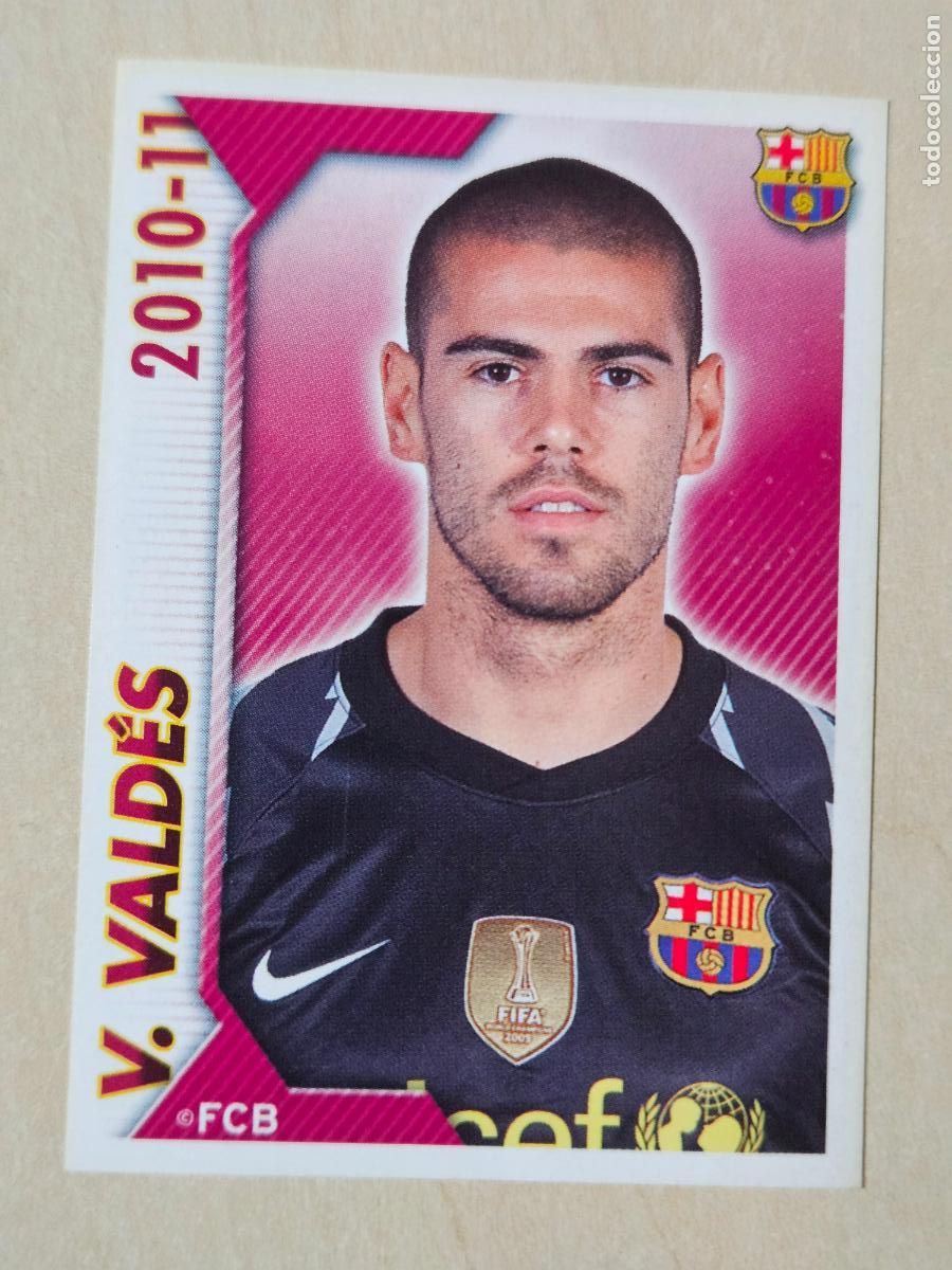Cromos de f&uacute;tbol: CROMO N&ordm; 14 VICTOR VALDES - COLECCION OFICIAL BARCELONA LIGA 2010 2011 - 10 11 SIN PEGAR