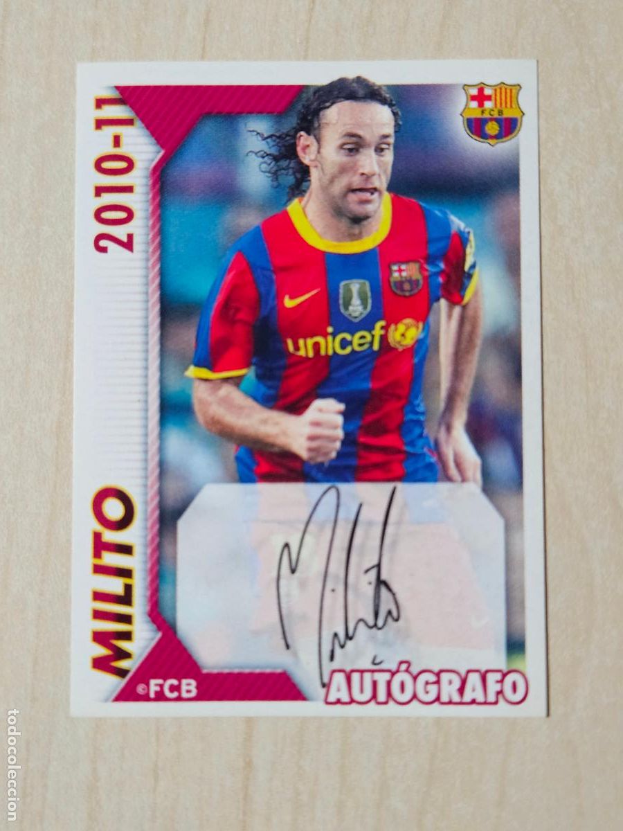 Fu&szlig;ball-Sticker: CROMO N&ordm; 47 MILITO - COLECCION OFICIAL BARCELONA LIGA 2010 2011 - 10 11 SIN PEGAR