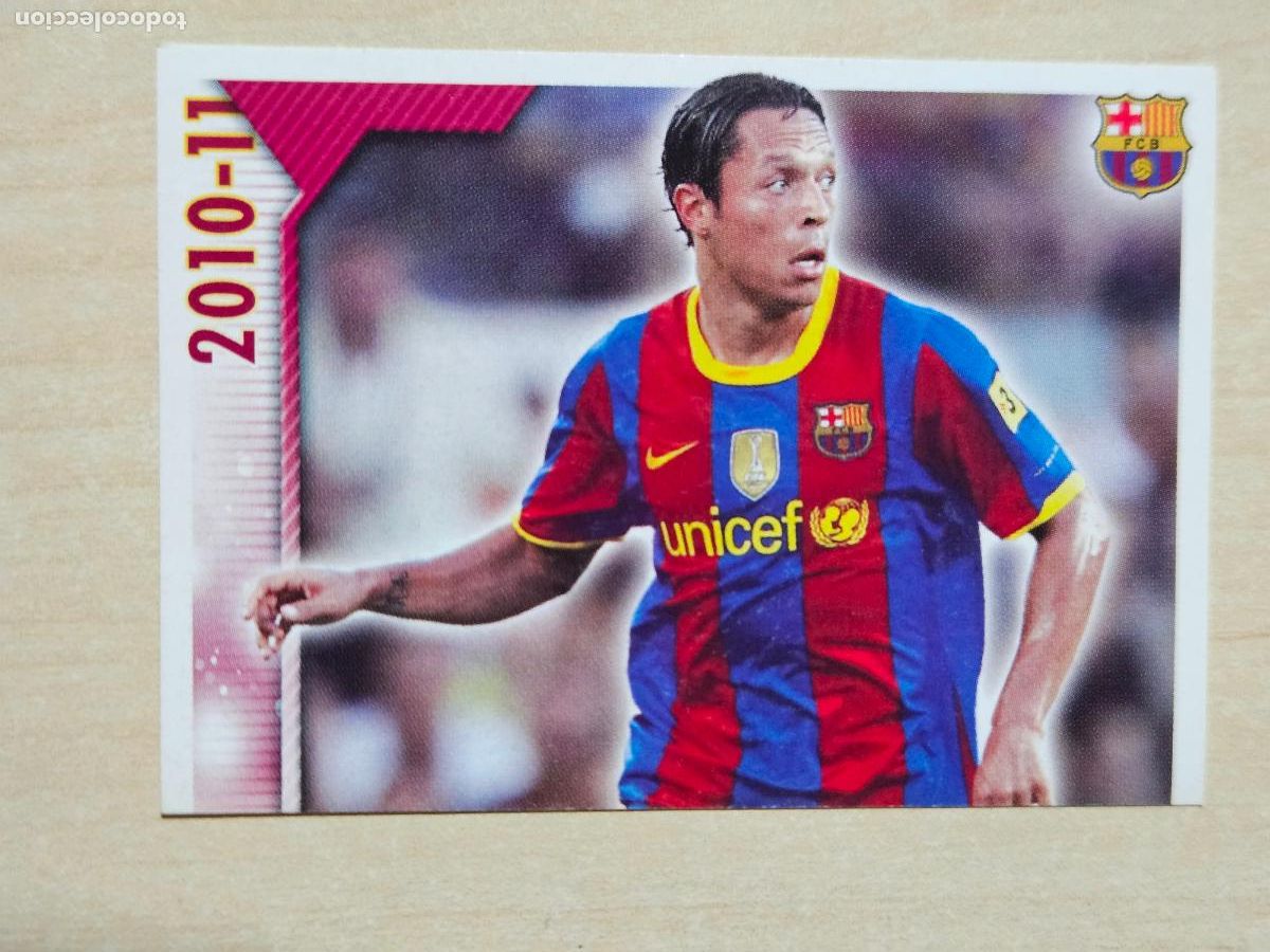 Cromos de f&uacute;tbol: CROMO N&ordm; 63 ADRIANO - COLECCION OFICIAL BARCELONA LIGA 2010 2011 - 10 11 SIN PEGAR
