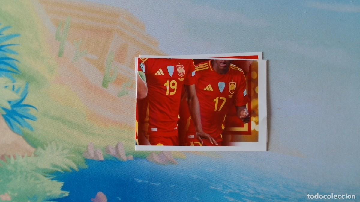 Cromos de f&uacute;tbol: Cromo N&ordm;64 Espa&ntilde;a 2026 Carrefour // Selecci&oacute;n Espa&ntilde;ola 4/4