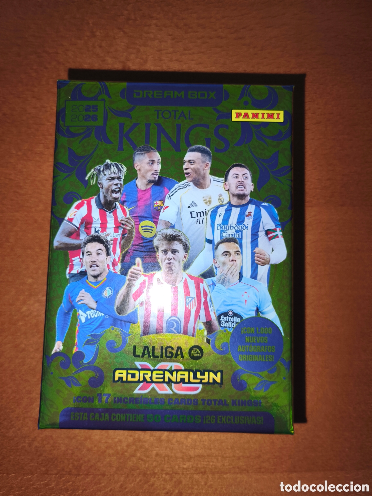 Figurine di Calcio: Caja Dream box TOTAL KINGS Adrenalyn XL 25/26 leer