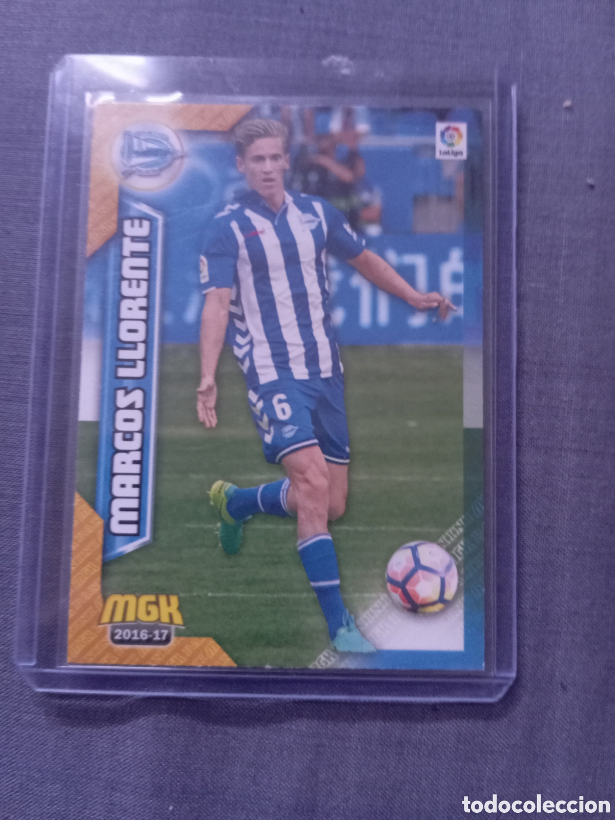 Fu&szlig;ball-Sticker: Marcos Llorente Alav&eacute;s Rookie 10 / Megacracks 2016/17