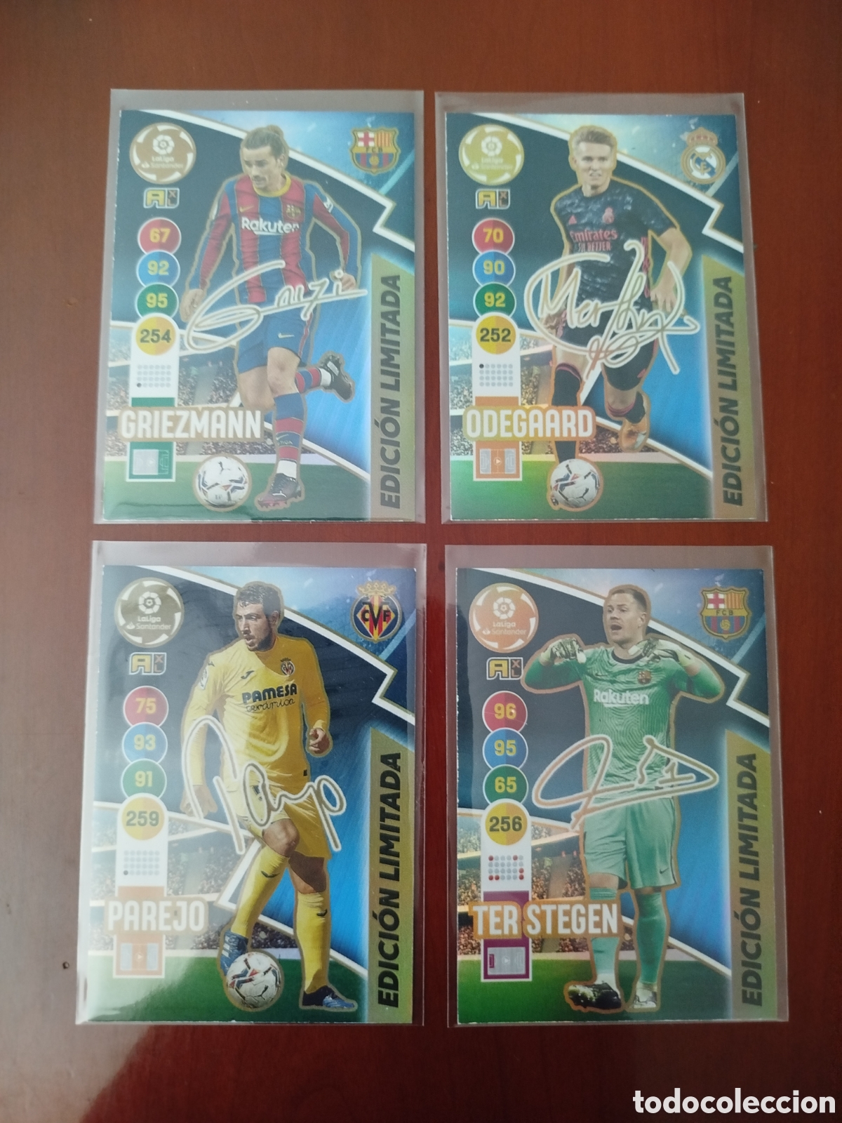Cromos de f&uacute;tbol: ADRENALYN 2020/21.LOTE DE 4 CROMOS EDICI&Oacute;N LIMITADA FIRMADAS.