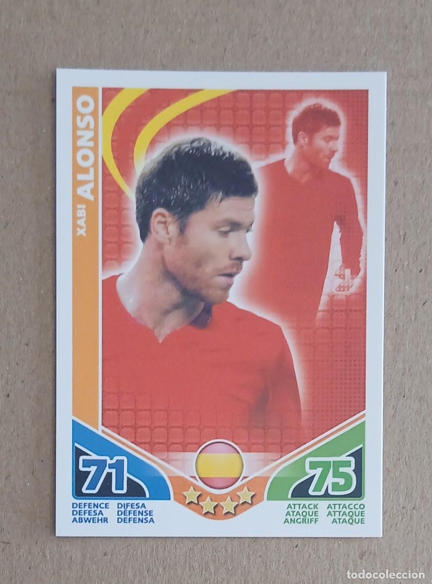 Cromos de f&uacute;tbol: CROMO DE XABI ALONSO ESPA&Ntilde;A TOPPS MATCH ATTAX SUD&Aacute;FRICA 2010. Nuevo.
