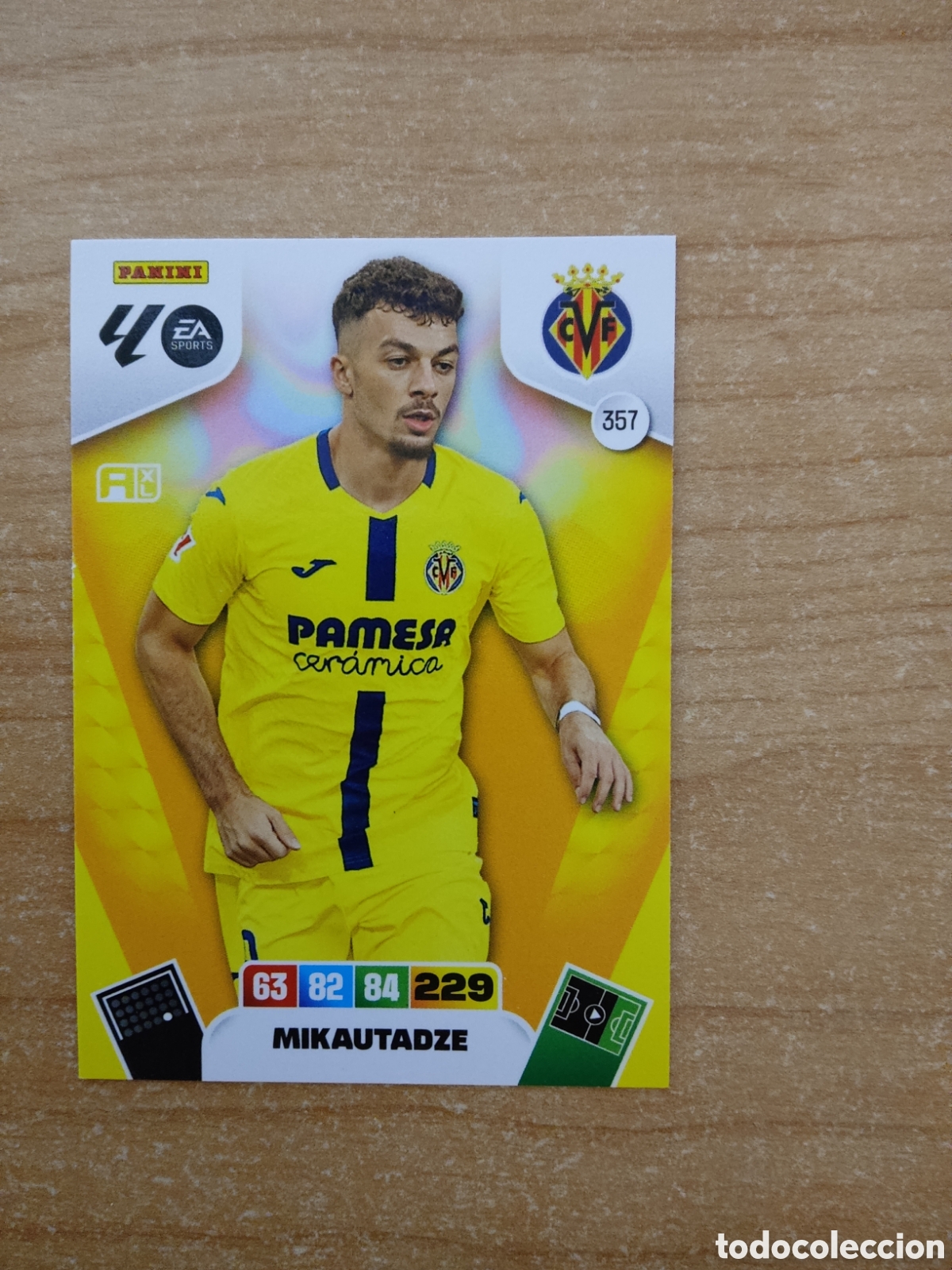 Cromos de f&uacute;tbol: 357 MIKAUTADZE VILLARREAL ADRENALYN XL LIGA 2025 2026