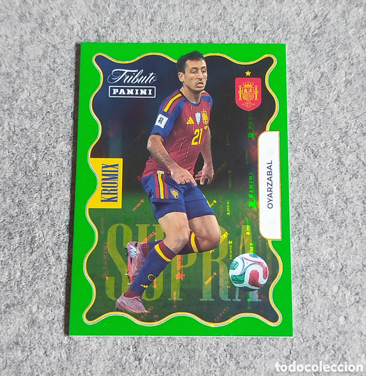 Fu&szlig;ball-Sticker: KROMIX SUPRA GREEN OYARZABAL KV80 PANINI TRIBUTO SELECC. ESPA&Ntilde;OLA ESPA&Ntilde;A CROMO CARD MUNDIAL 2026