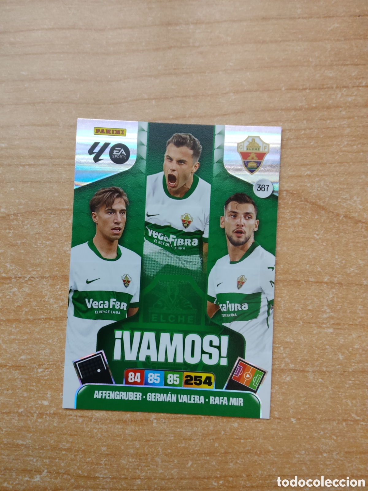 Fu&szlig;ball-Sticker: 367 VAMOS ELCHE ADRENALYN XL LIGA 2025 2026
