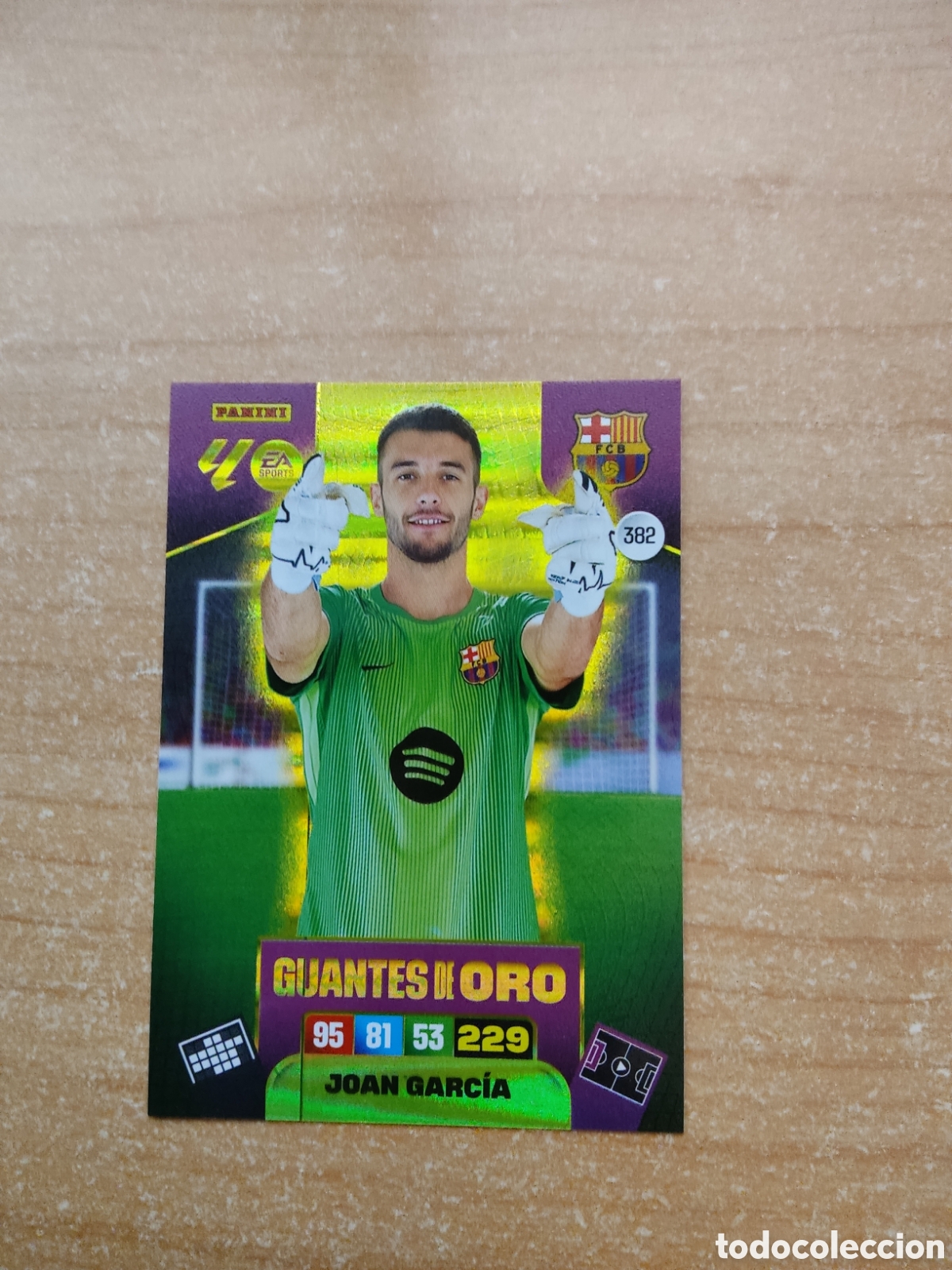 Cromos de f&uacute;tbol: 382 JOAN GARCIA GUANTES DE ORO BARCELONA ADRENALYN XL LIGA 2025 2026