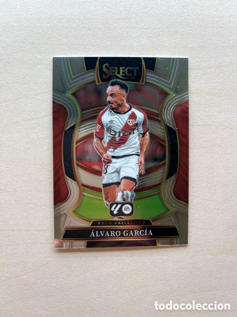 Cromos de f&uacute;tbol: &Aacute;lvaro Garc&iacute;a Select La Liga 2025-26 - Rayo Vallecano