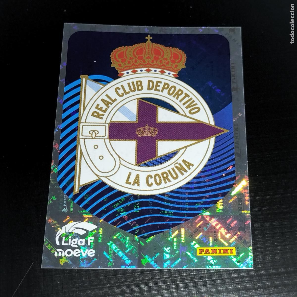 Cromos de f&uacute;tbol: 122 ESCUDO LOGO DEPORTIVO LA CORU&Ntilde;A CROMOS LIGA F MOEVE FEMENINA PANINI 2025 2026 25 26