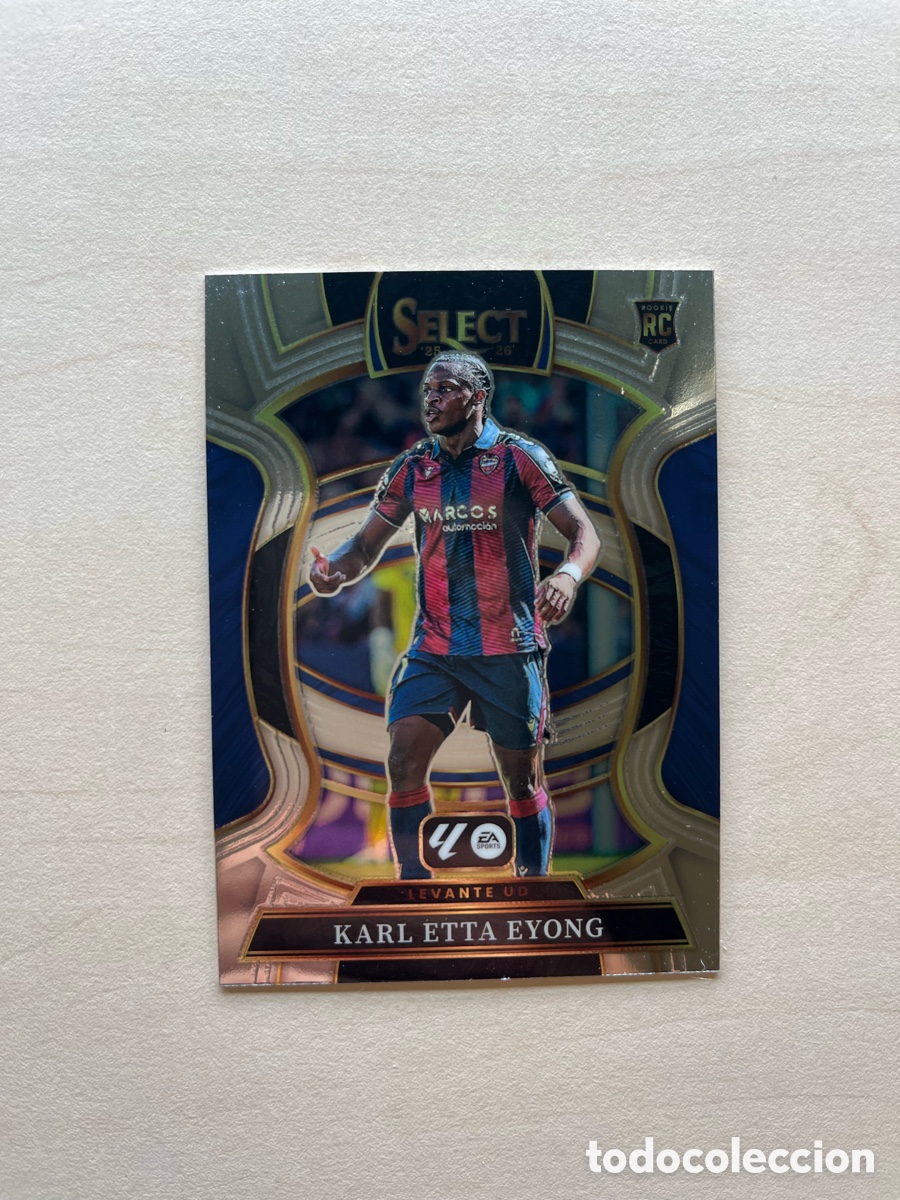 Cromos de f&uacute;tbol: Etta Eyong Rookie Select La Liga 2025-26 - Levante