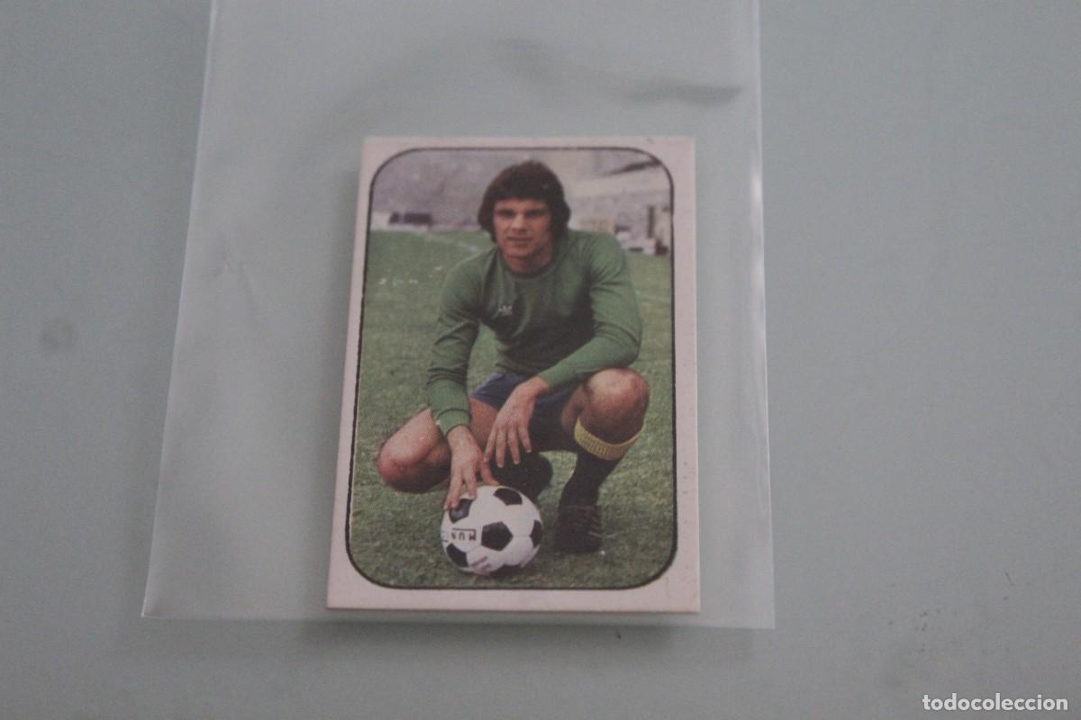 Cromos de f&uacute;tbol: ESTE 76 77 P&Eacute;REZ RECUPERADO DE &Aacute;LBUM