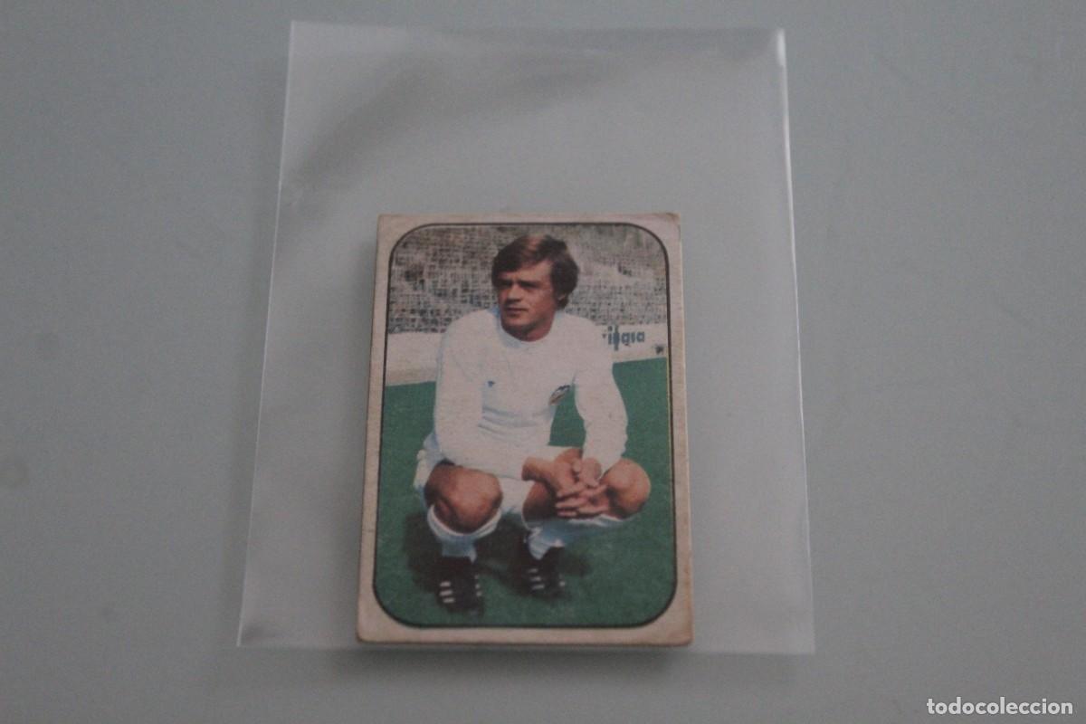 Cromos de f&uacute;tbol: ESTE 76 77 REP RECUPERADO DE &Aacute;LBUM