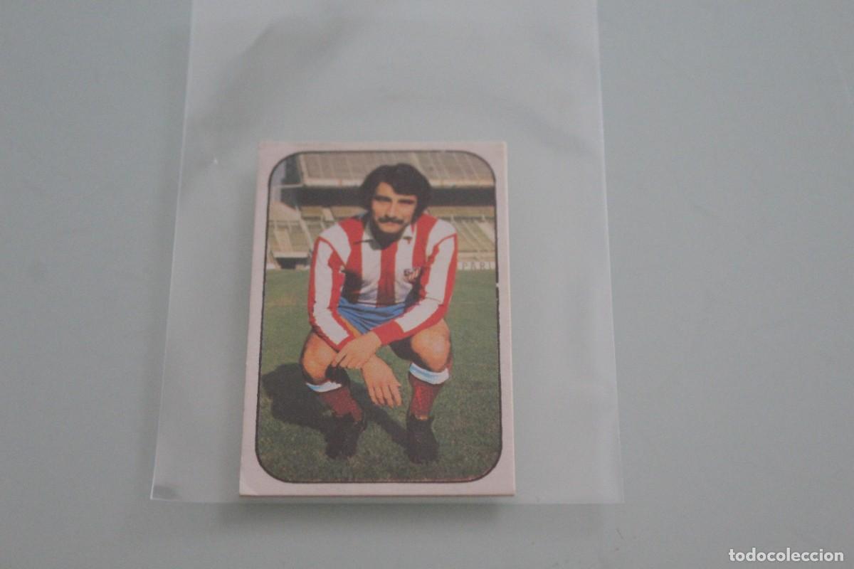 Cromos de f&uacute;tbol: ESTE 76 77 CAP&Oacute;N RECUPERADO DE &Aacute;LBUM