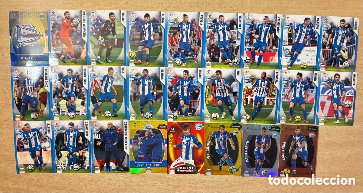 Cromos de f&uacute;tbol: 26 cromos Deportivo Alav&eacute;s Megacracks 2018-19 con fichajes y All Stars