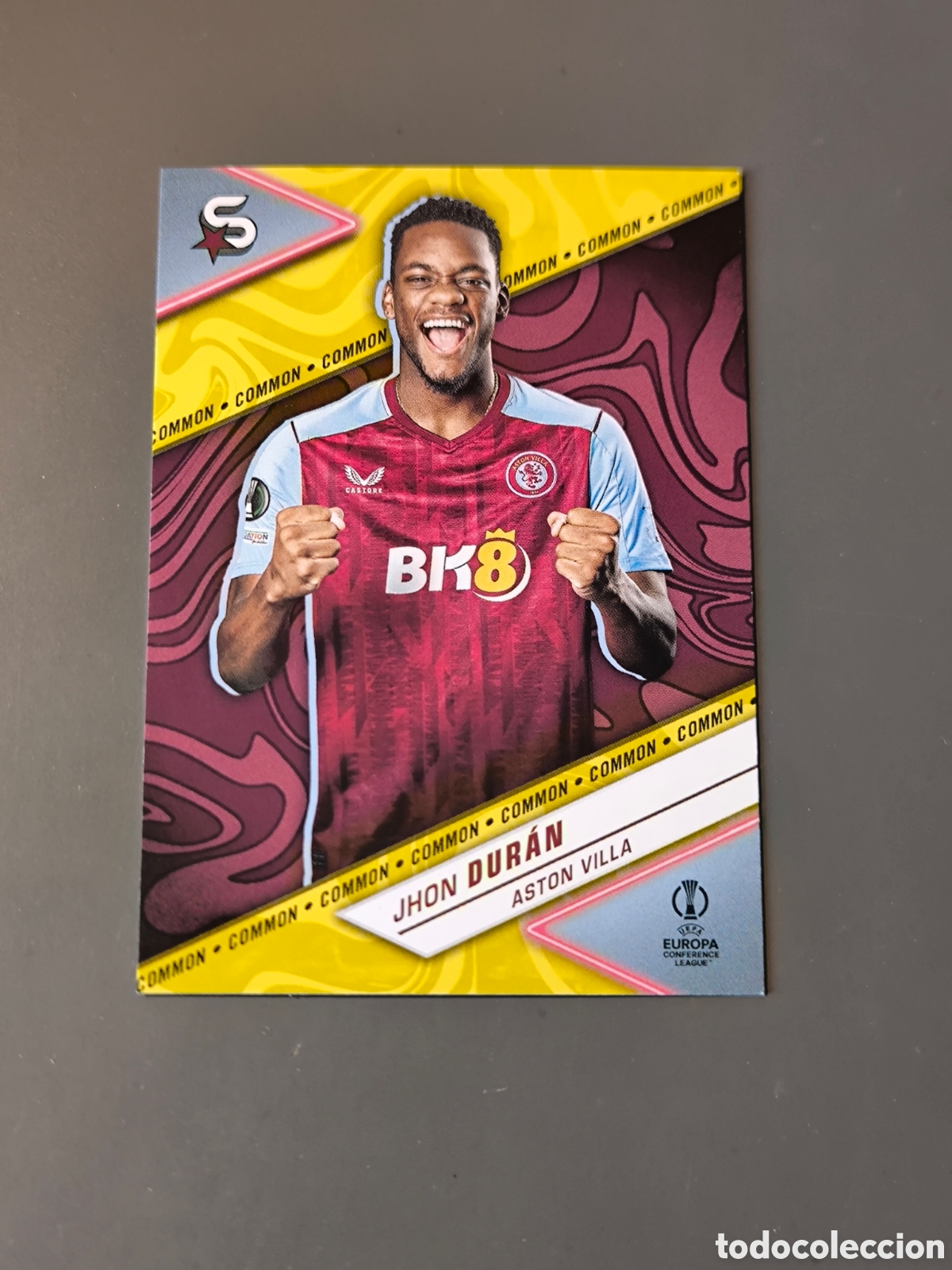 Cromos de f&uacute;tbol: JHON DUR&Aacute;N 172 Common Aston Villa Superstars 2024 Topps