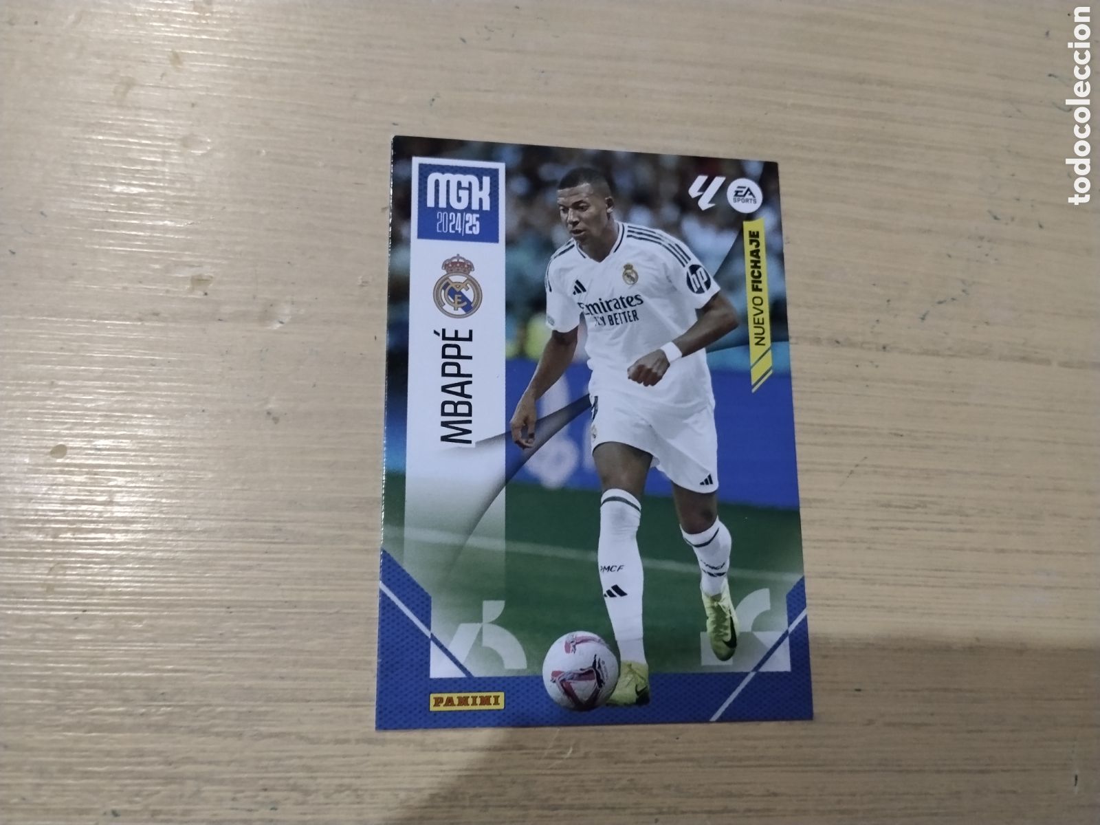 Football Stickers: Panini Megacracks 2024 25 - Nuevo Fichaje N&ordm; 459 Kylian Mbappe - Real Madrid