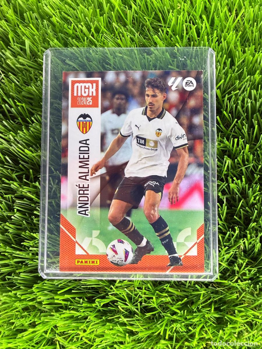 Cromos de f&uacute;tbol: N&ordm; 337 Andr&eacute; Almeida Valencia CF Megacracks 24 25