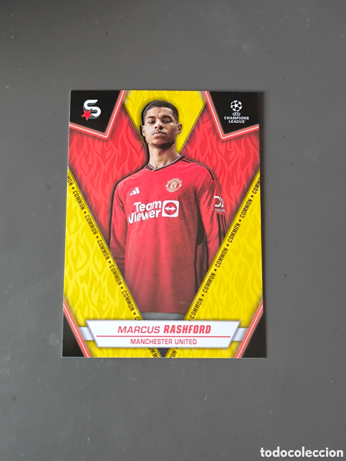 Cromos de f&uacute;tbol: RASHFORD 98 Common Manchester United Superstars 2024 Topps