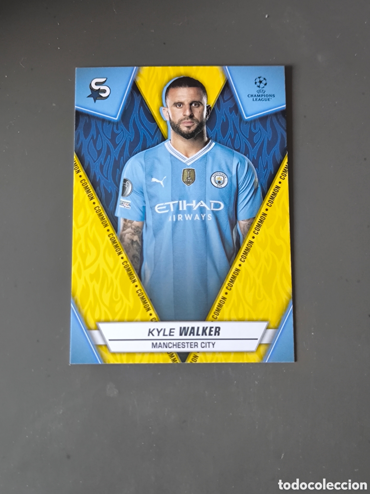Cromos de f&uacute;tbol: KYLE WALKER 94 Common Manchester City Superstars 2024 Topps