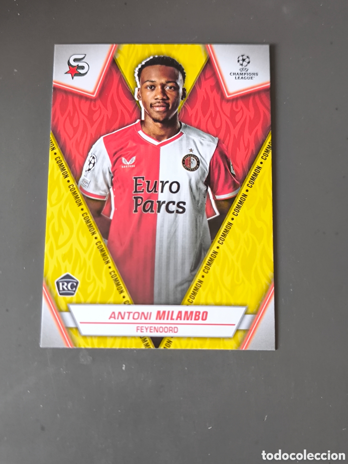 Cromos de f&uacute;tbol: ANTONI MILAMBO 75 Rookie Common Feyenoord Superstars 2024 Topps