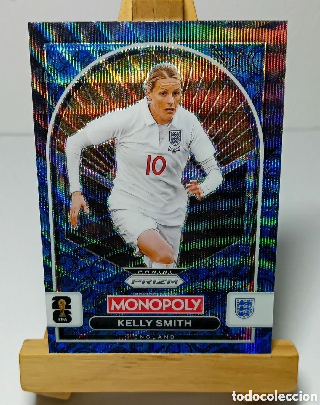 Cromos de f&uacute;tbol: KELLY SMITH 2026 USA MONOPOLY FOUR CORNERS BLUE WAVE PRIZM PANINI.