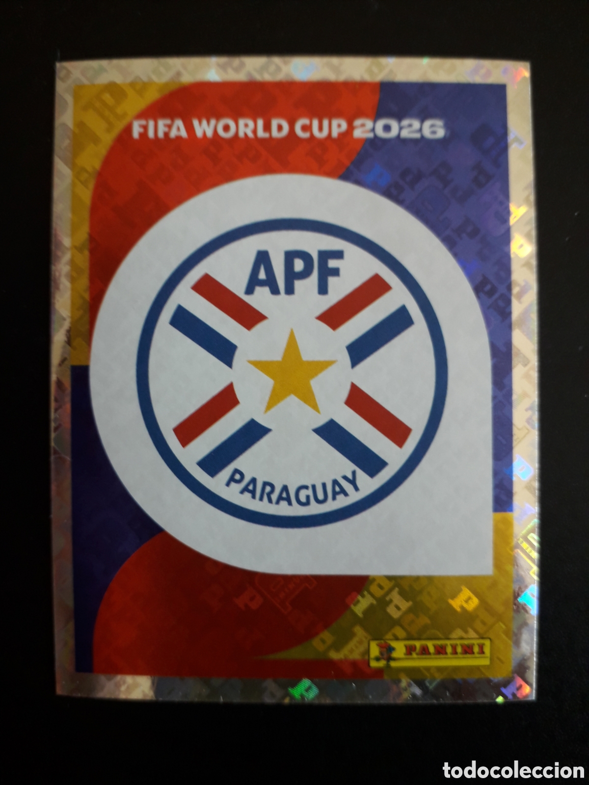Cromos de f&uacute;tbol: ESCUDO PARAGUAY PAR 1 MUNDIAL F&Uacute;TBOL 2026 FIFA WORLD CUP PANINI SIN PEGAR PEDIDO M&Iacute;NIMO 3&euro;.