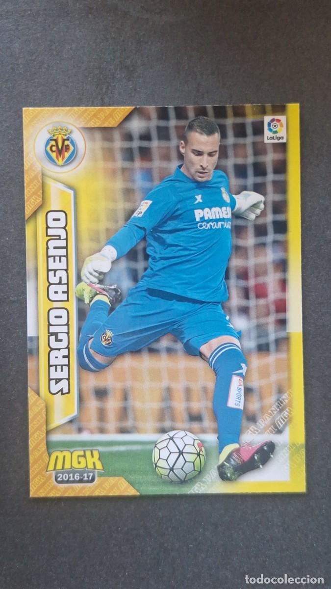 Football Stickers: L1 SERGIO ASENJO VILLARREAL C. F. 516 PANINI MEGACRACKS 2016 2017 16 17