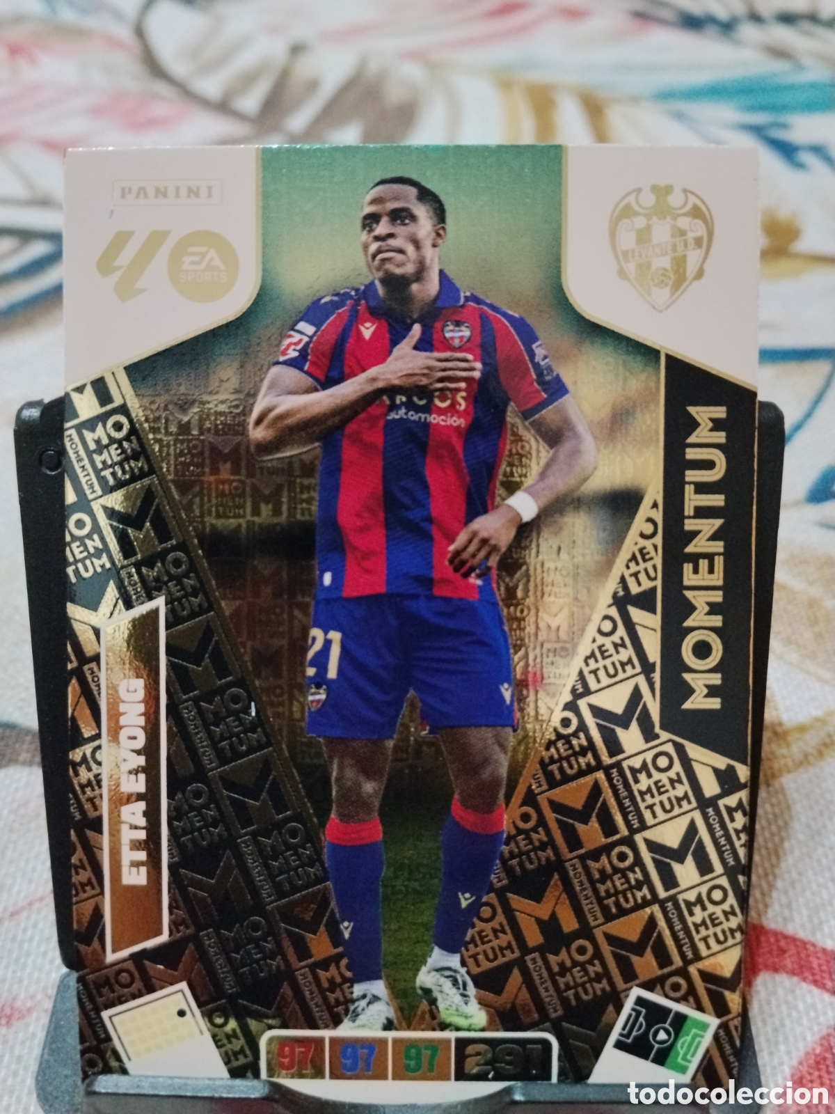 Cromos de f&uacute;tbol: Etta Eyong - Momentum - Adrenalyn XL