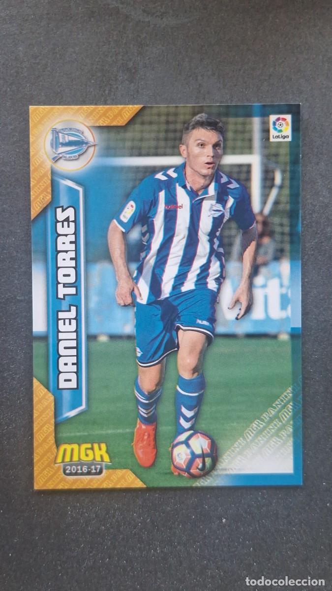 Fu&szlig;ball-Sticker: L1 DANIEL TORRES DEPORTIVO ALAVES 11 PANINI MEGACRACKS 2016 2017 16 17