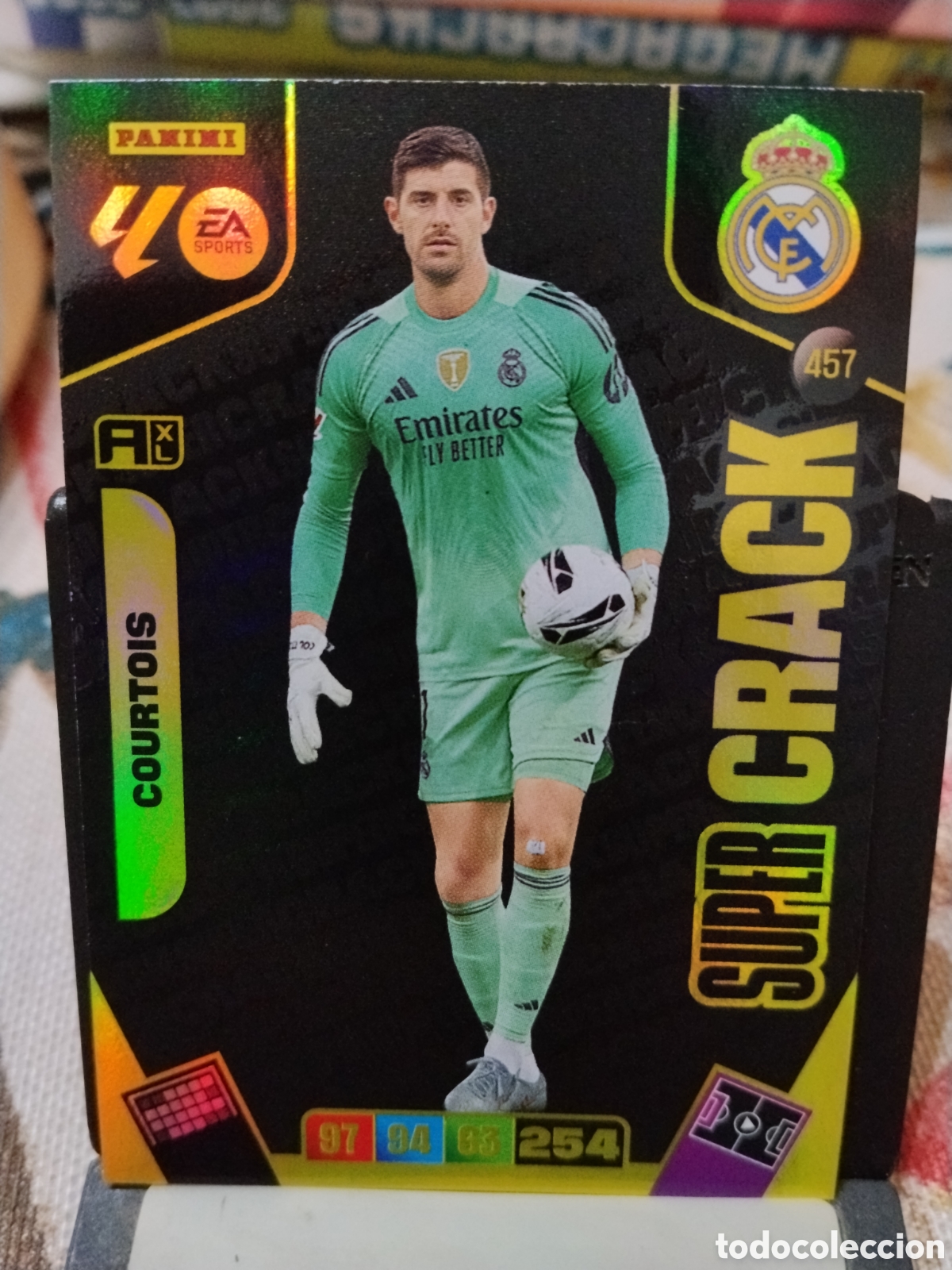 Figurine di Calcio: Courtois - Super Crack - Adrenalyn XL 25/26