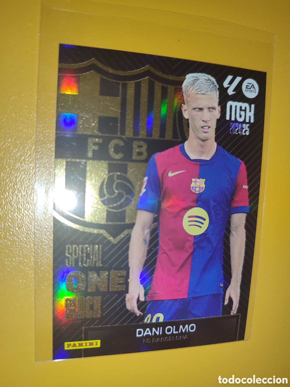 Cromos de f&uacute;tbol: Dani Olmo Special One Black Megacraks 24/25