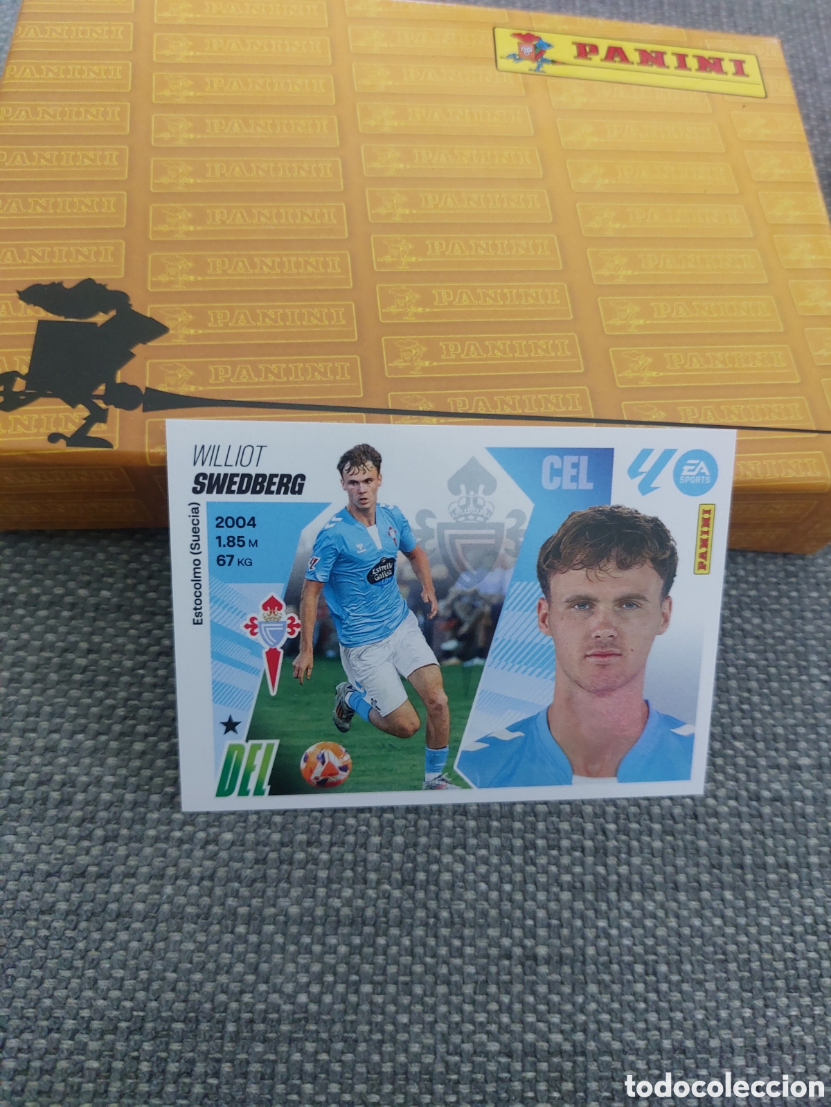 Cromos de f&uacute;tbol: 18 WILLIOT SWEDBERG CELTA DE VIGO PANINI LIGA ESTE 25 26 2025 2026