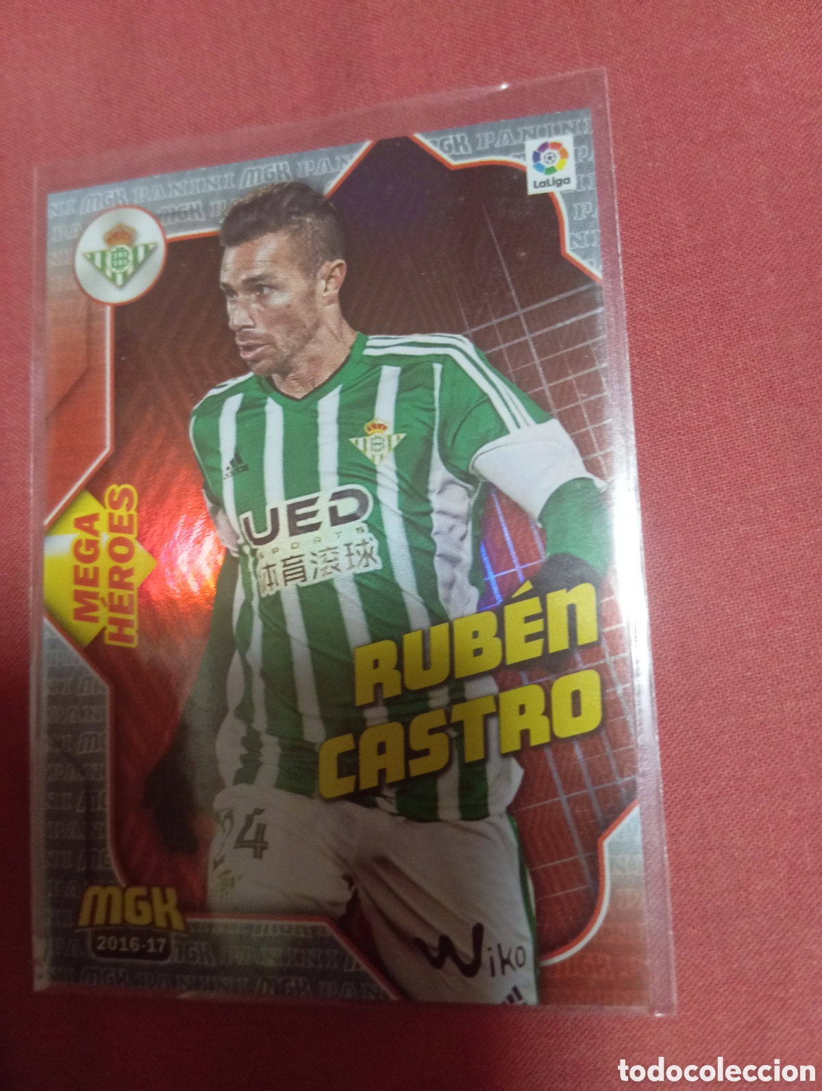 Cromos de f&uacute;tbol: Rub&eacute;n Castro Betis MEGA HEROES n&deg;134 / PANINI MEGACRACKS 2016/2017