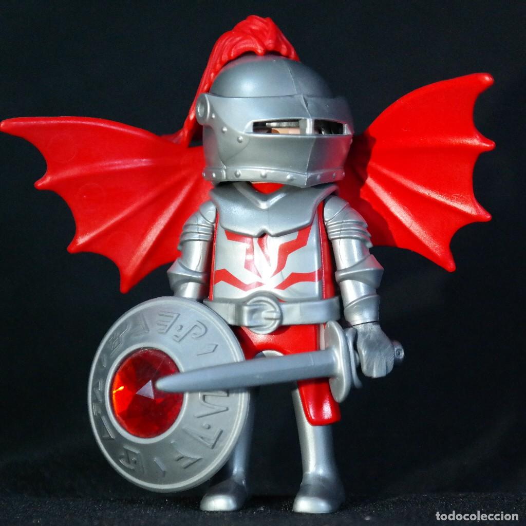 Cromos de f&uacute;tbol: Playmobil caballero con alas ☼