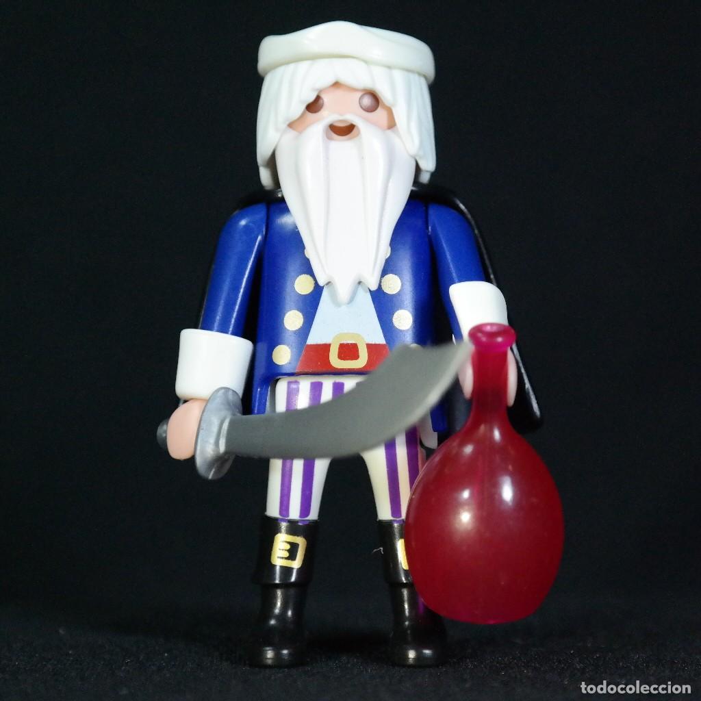 Cromos de f&uacute;tbol: Playmobil pirata viejo ☼