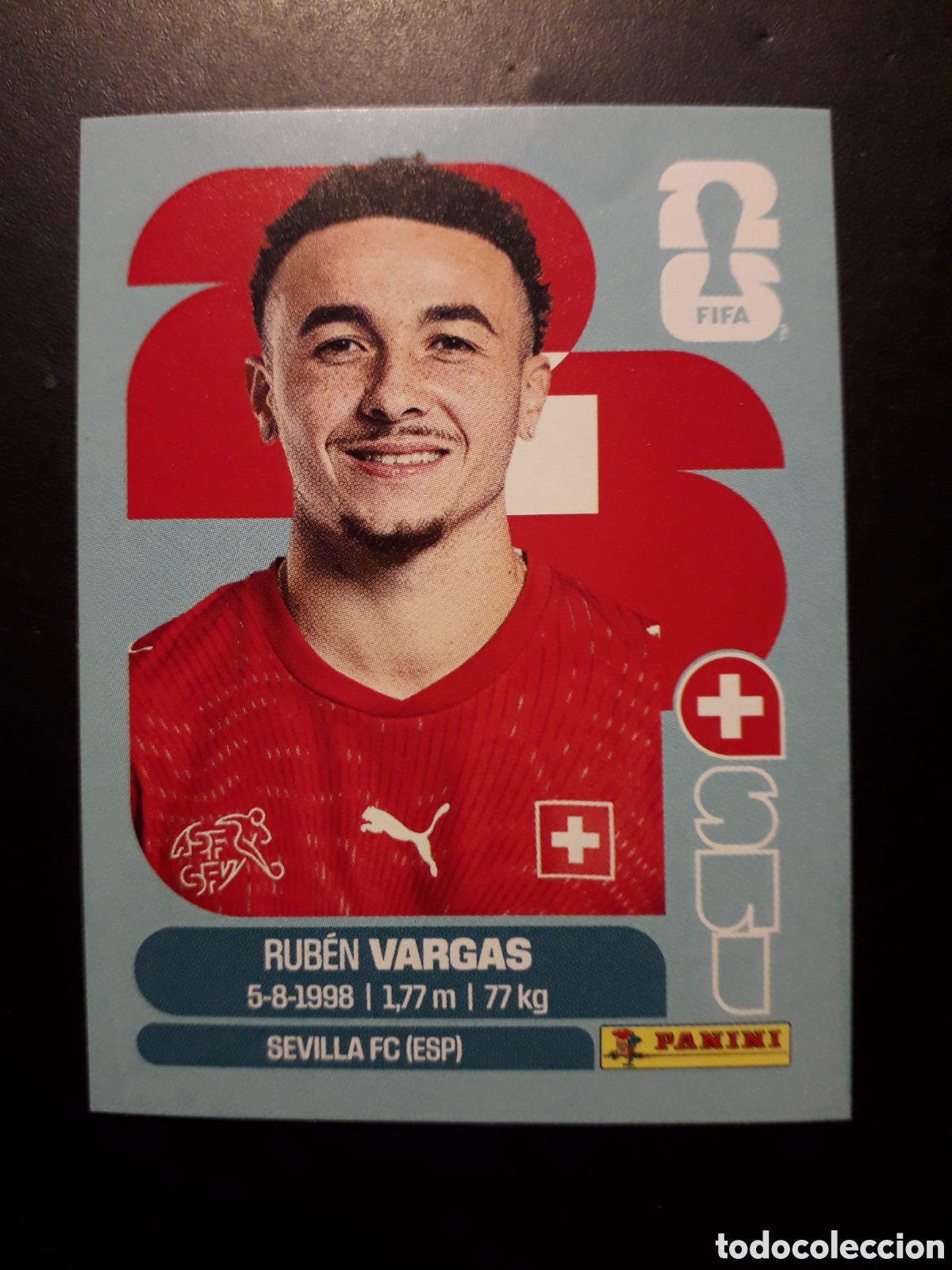 Cromos de f&uacute;tbol: VARGAS SUIZA SUI 18 MUNDIAL F&Uacute;TBOL 2026 FIFA WORLD CUP PANINI SIN PEGAR PEDIDO M&Iacute;NIMO 3&euro;