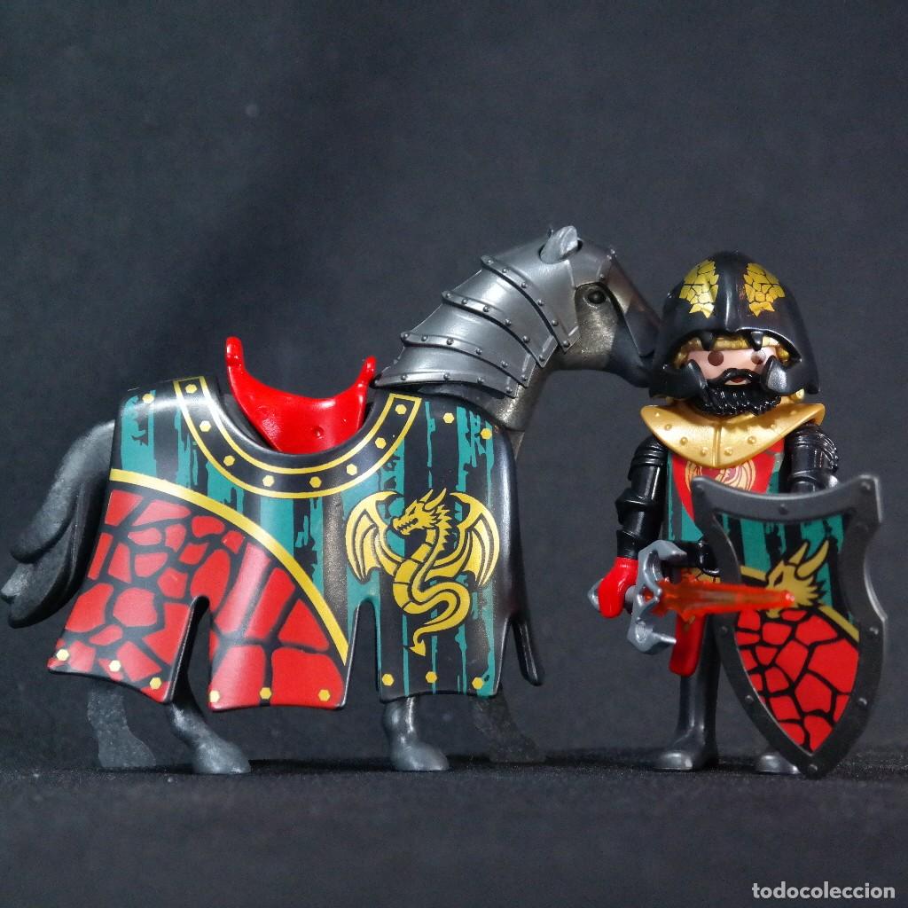 Cromos de f&uacute;tbol: Playmobil caballero a caballo ☼