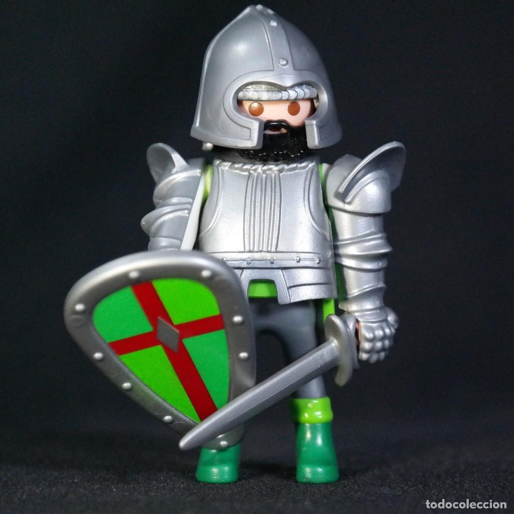 Cromos de f&uacute;tbol: Playmobil caballero medieval ☼