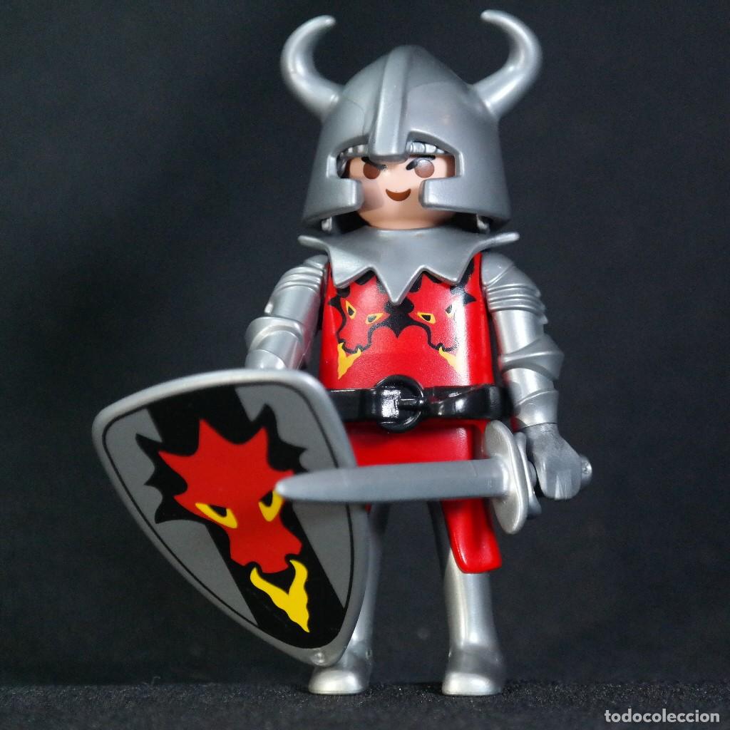 Cromos de f&uacute;tbol: Playmobil caballero medieval ☼
