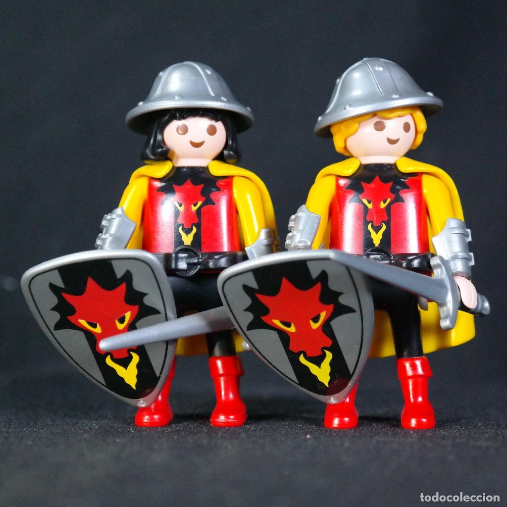 Cromos de f&uacute;tbol: Playmobil dos caballeros medievales ☼
