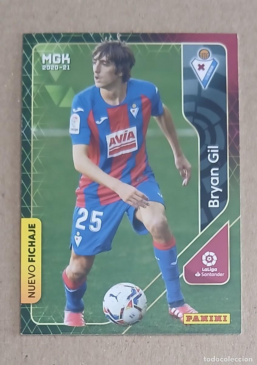Cromos de f&uacute;tbol: NUEVO FICHAJE n&ordm; 470 BRYAN GIL EIBAR MEGACRACKS 2020-2021 DE PANINI. Nuevo.