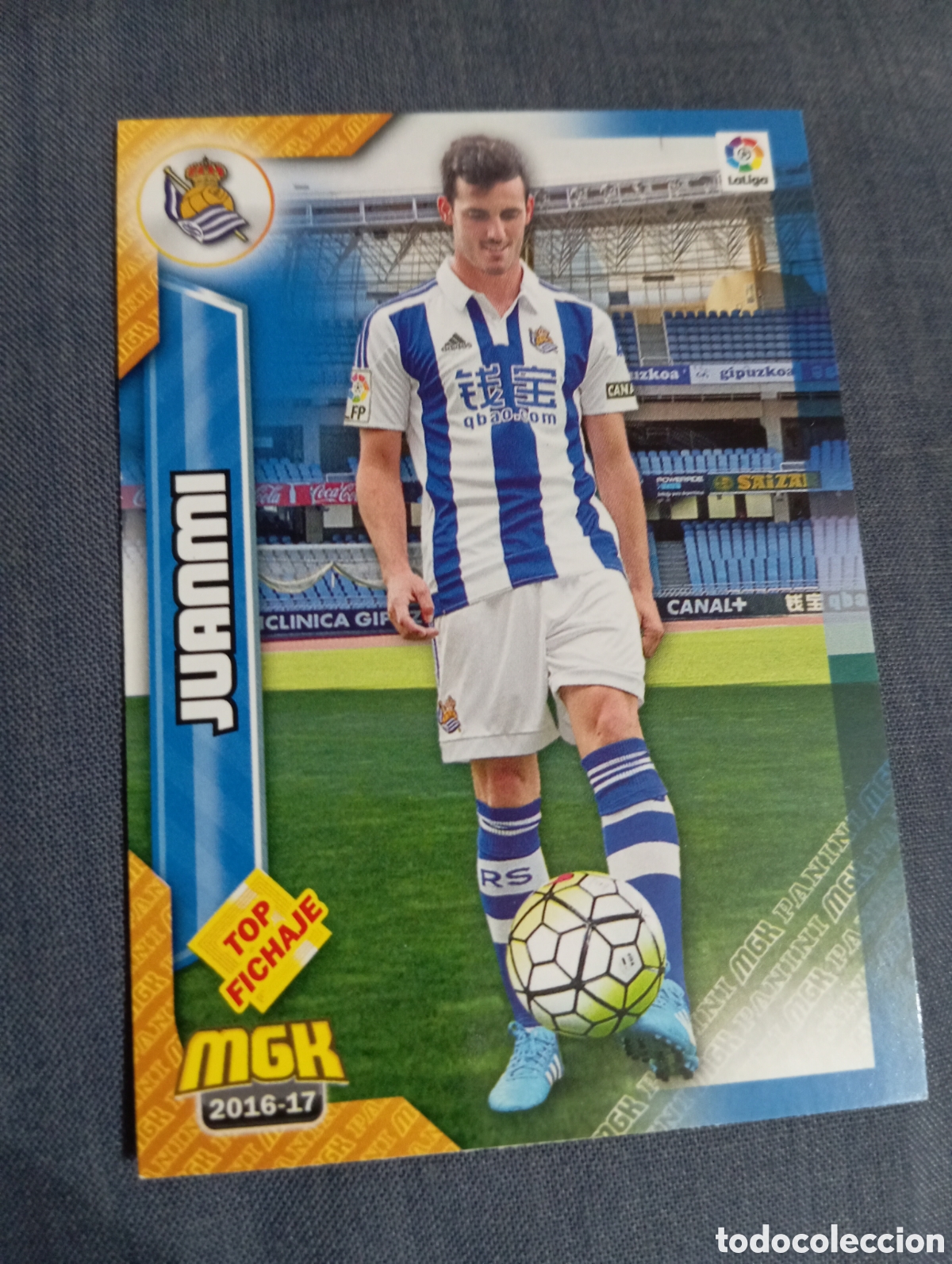 Football Stickers: Juanmi Real Sociedad TOP FICHAJE n&deg;427 / PANINI MEGACRACKS 2016/2017