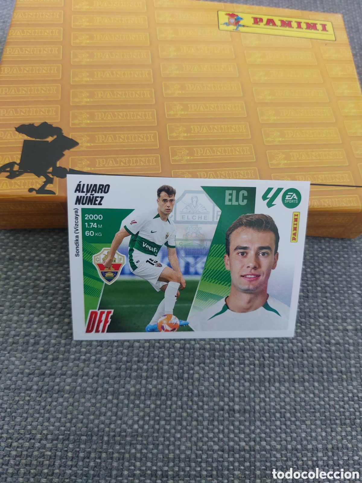 Football Stickers: 5 ALVARO NU&Ntilde;EZ ELCHE PANINI LIGA ESTE 25 26 2025 2026